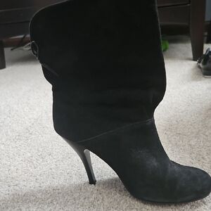 Rampage Elegant Black Suede Heeled Boots